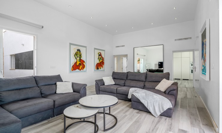 Re-Sale - Detached Villa - Algorfa - Lomas de La Juliana