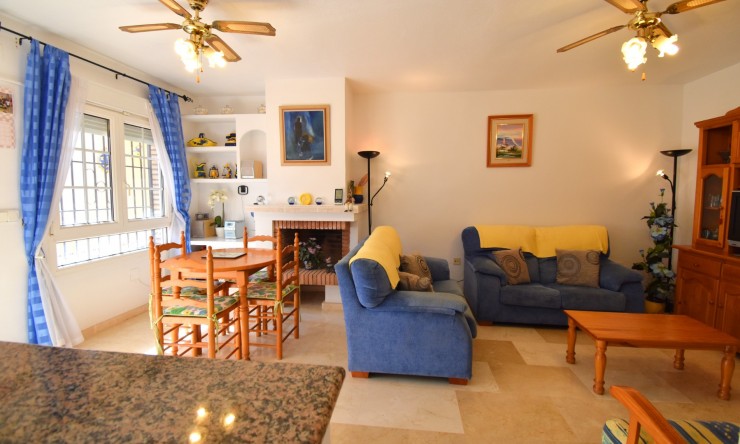 Re-Sale - Bungalow - Orihuela Costa - Playa Flamenca
