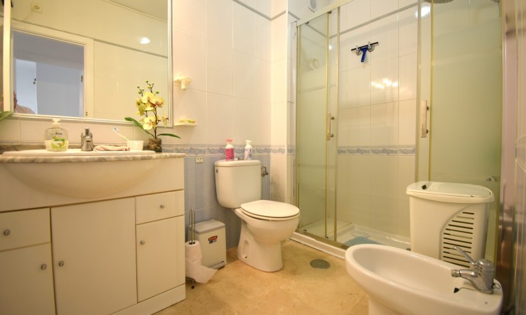 Re-Sale - Bungalow - Orihuela Costa - Playa Flamenca