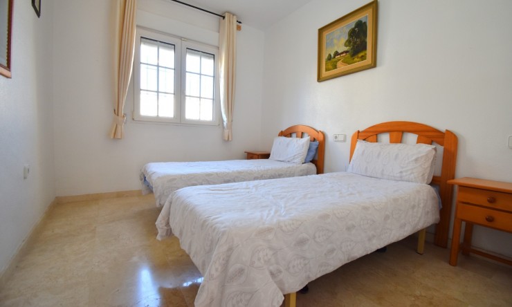 Re-Sale - Bungalow - Orihuela Costa - Playa Flamenca