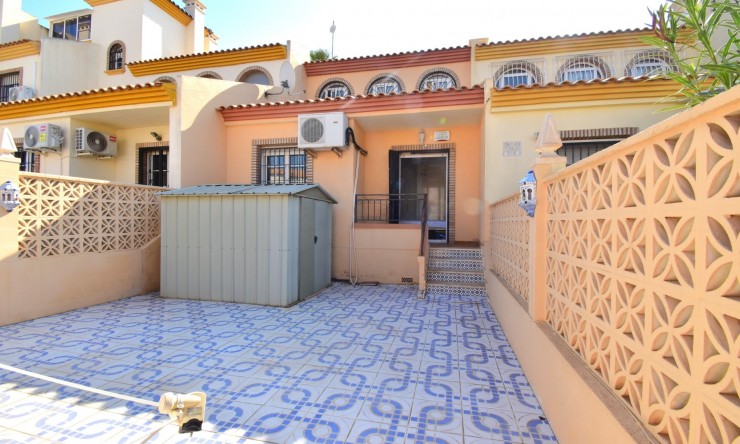 Re-Sale - Bungalow - Orihuela Costa - Playa Flamenca