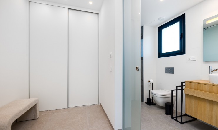 Re-Sale - Apartment - Las Colinas Golf Resort