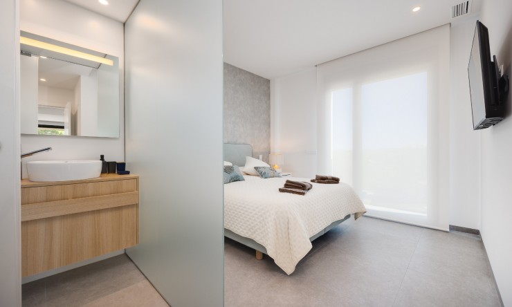 Re-Sale - Apartment - Las Colinas Golf Resort