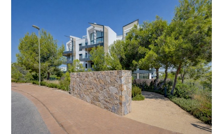 Re-Sale - Apartment - Las Colinas Golf Resort