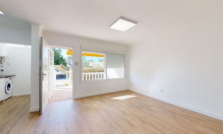 Re-Sale - Apartment - Orihuela Costa - Villamartin