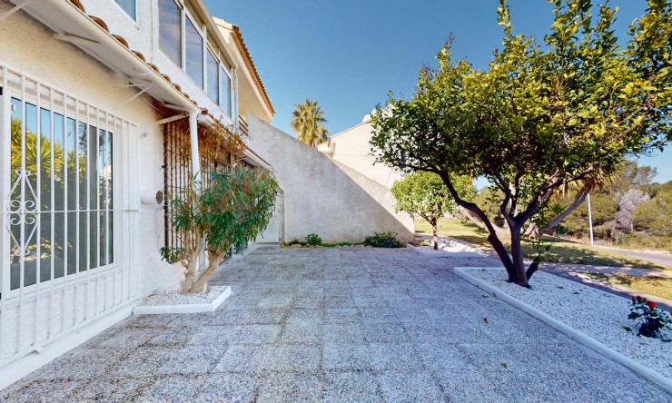 Re-Sale - Apartment - Orihuela Costa - Villamartin