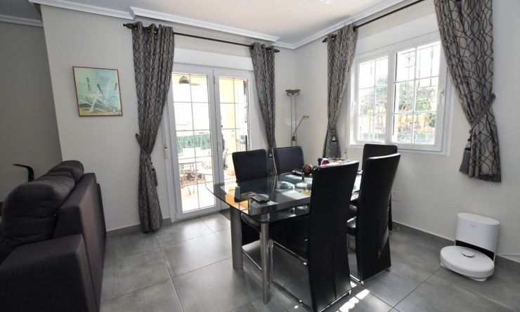 Re-Sale - Detached Villa - Orihuela Costa - Los Dolses