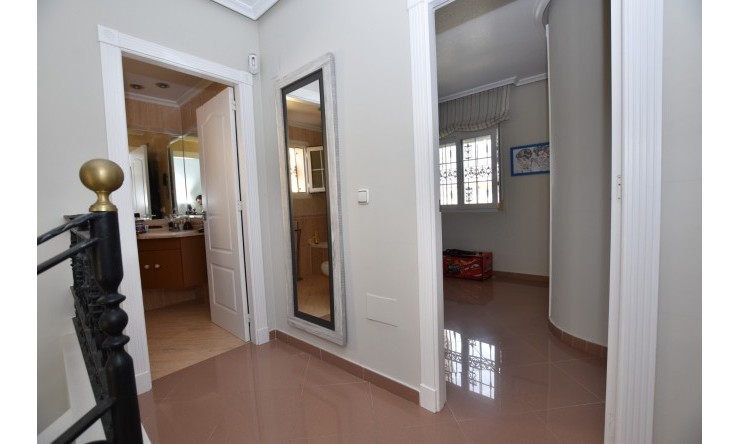 Re-Sale - Detached Villa - Orihuela Costa - Los Dolses