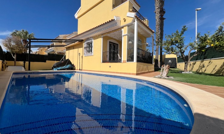 Re-Sale - Detached Villa - Orihuela Costa - Los Dolses