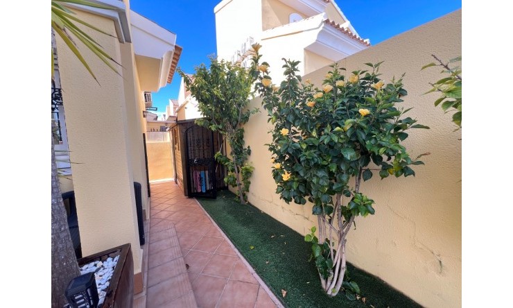 Re-Sale - Detached Villa - Orihuela Costa - Los Dolses