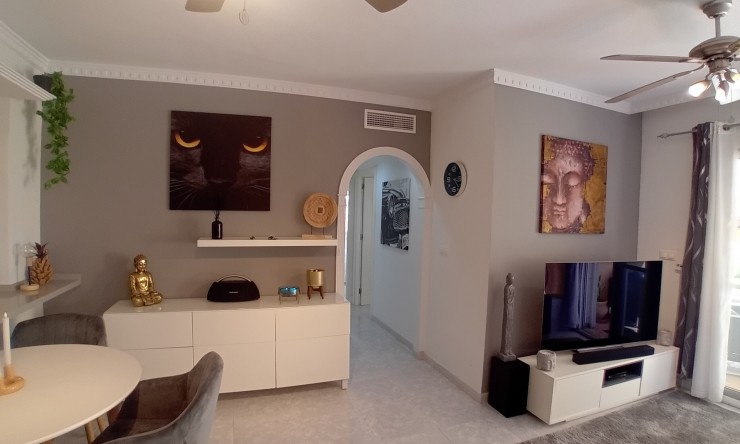 Re-Sale - Apartment - Algorfa - Algorfa - Village