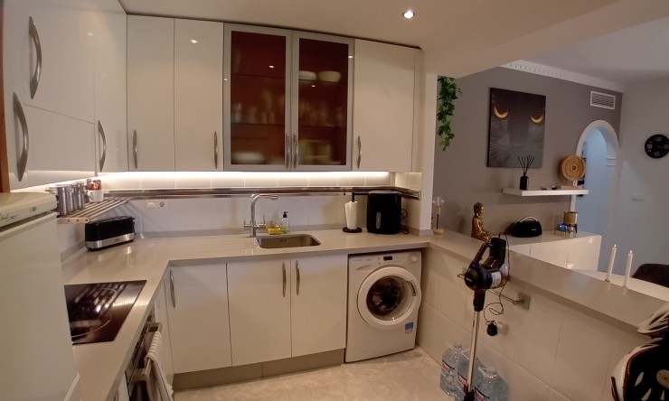 Re-Sale - Apartment - Algorfa - Algorfa - Village