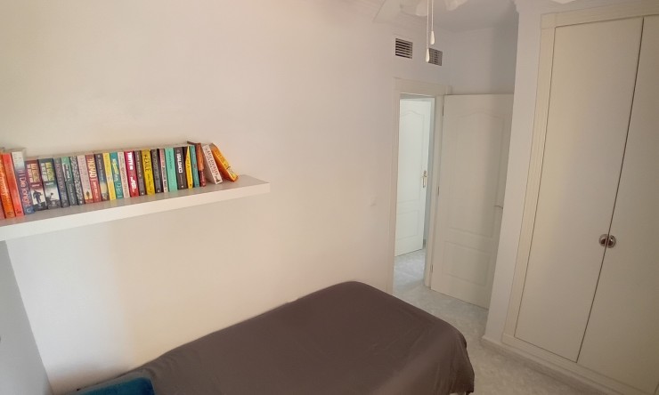 Re-Sale - Apartment - Algorfa - Algorfa - Village