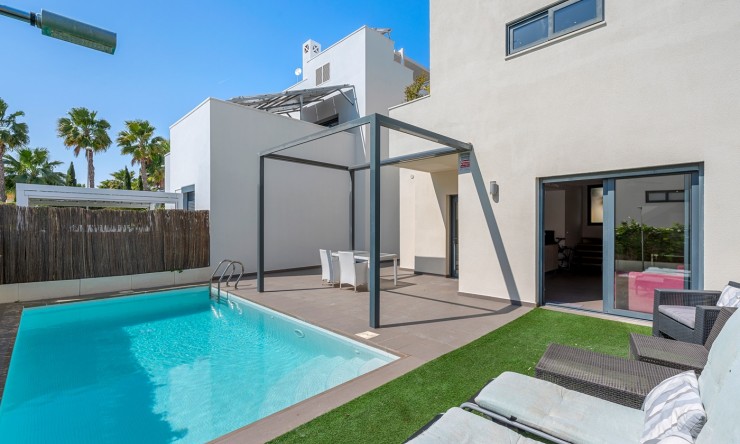 Re-Sale - Detached Villa - Ciudad Quesada - La Laguna