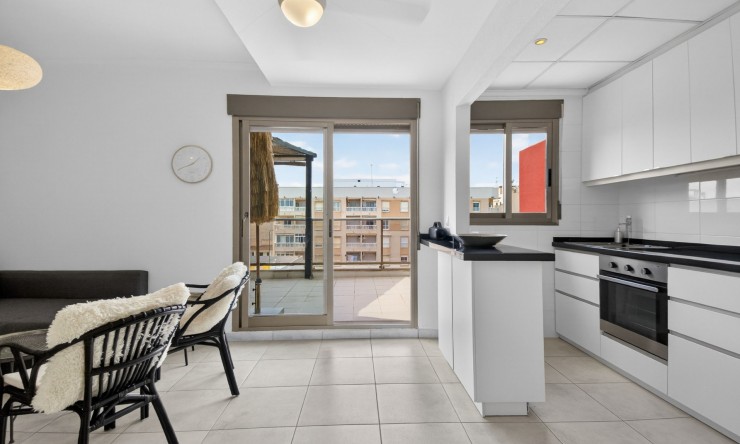 Re-Sale - Apartment - Guardamar del Segura - Guardamar del Segura - Town