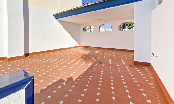 Wederverkoop - Bungalow - Orihuela Costa - Villamartin