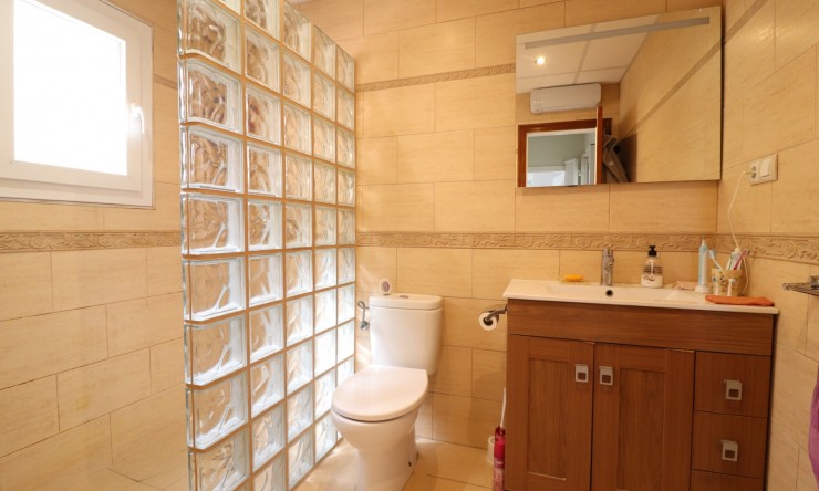 Wederverkoop - Halfvrijstaand - Algorfa - Montebello