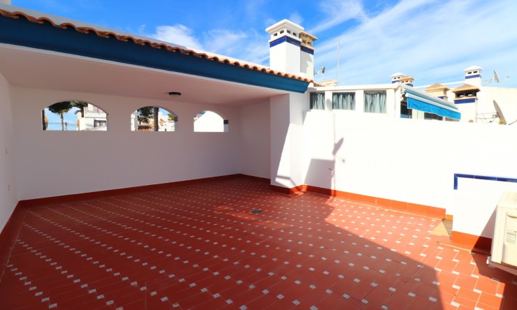 Re-Sale - Bungalow - Orihuela Costa - Villamartin