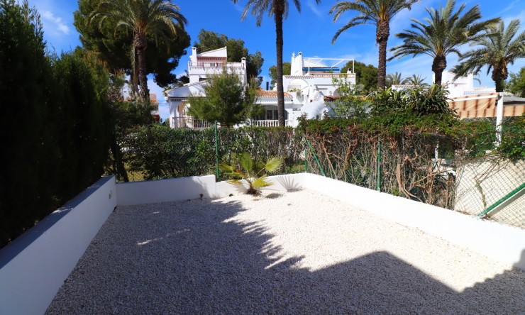 Re-Sale - Bungalow - Orihuela Costa - Villamartin