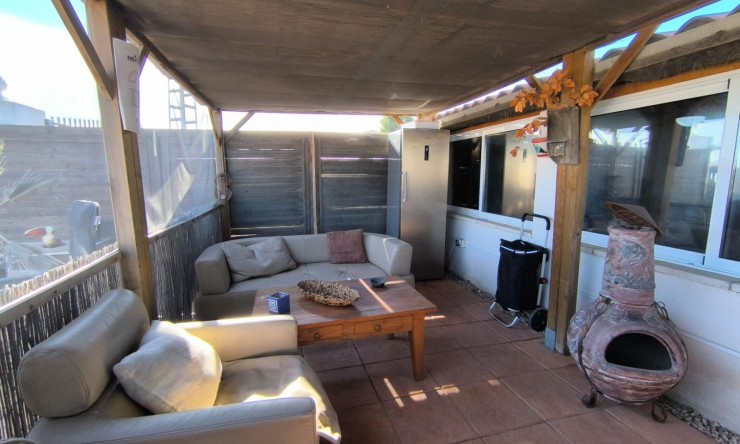 Videresalg - Frittliggende Villa - Villena - Rural location