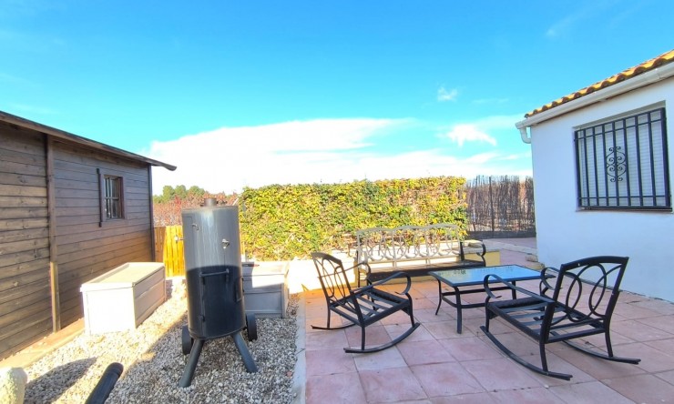 Videresalg - Frittliggende Villa - Villena - Rural location
