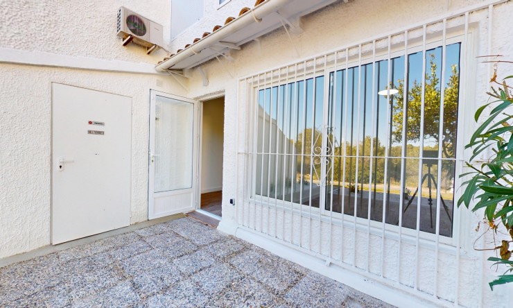 Wederverkoop - Bungalow - Orihuela Costa - Villamartin