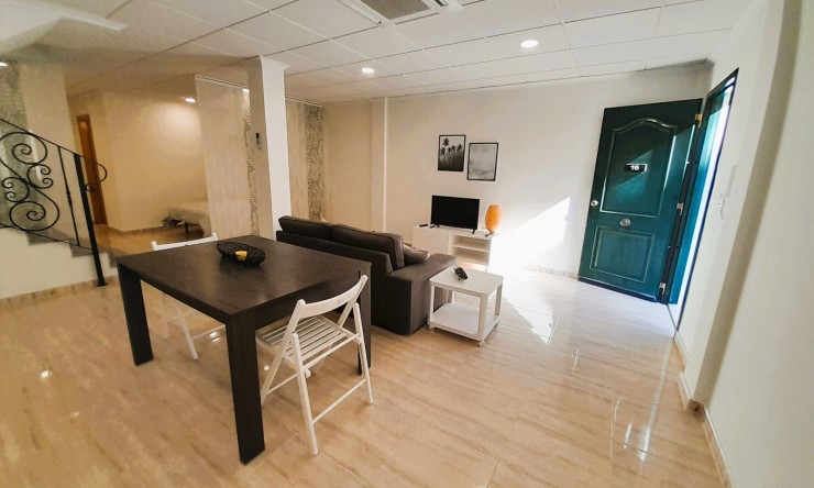 Re-Sale - Semi Detached Villa - Ciudad Quesada - Lo Marabu