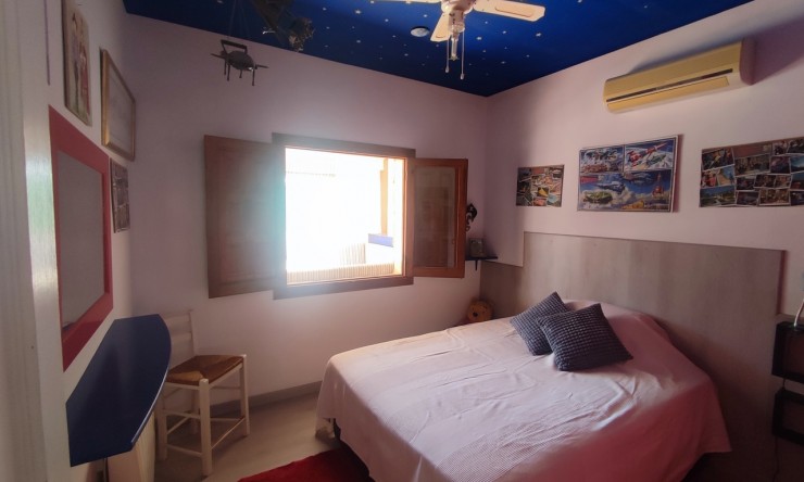 Reventa - Casa de Campo - Gea y Truyols - Urb Lo Santiago