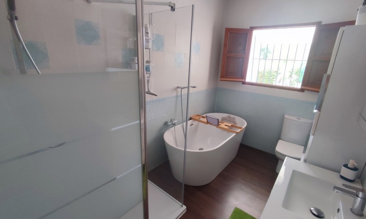 Reventa - Casa de Campo - Gea y Truyols - Urb Lo Santiago