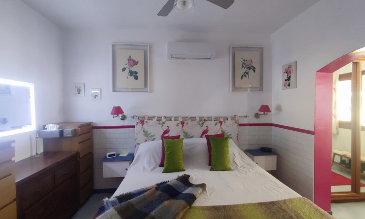 Reventa - Casa de Campo - Gea y Truyols - Urb Lo Santiago