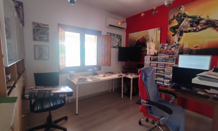 Reventa - Casa de Campo - Gea y Truyols - Urb Lo Santiago