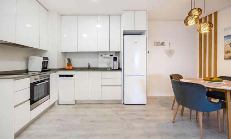 Re-Sale - Apartment - Orihuela Costa - Villamartin