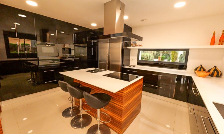 New - Detached Villa - Torrevieja - Torrevieja - Centre