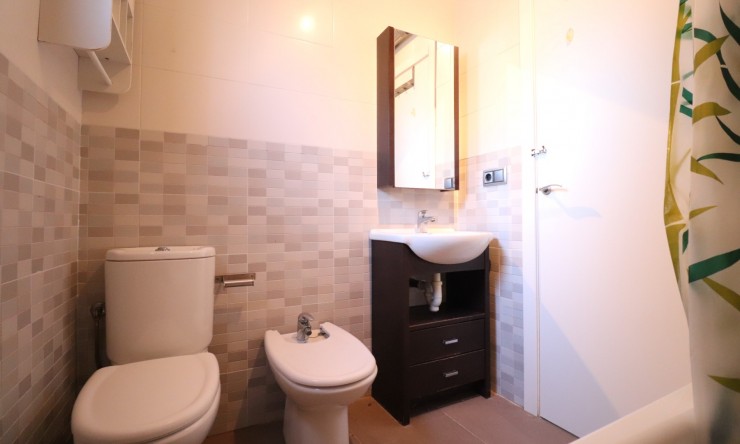 Re-Sale - Apartment - Pinar de Campoverde