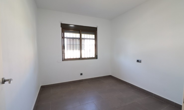 Re-Sale - Apartment - Pinar de Campoverde