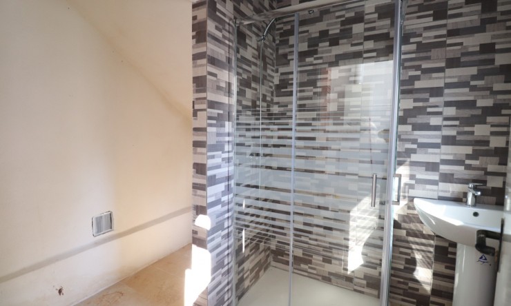 Re-Sale - Apartment - Pinar de Campoverde