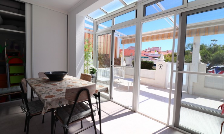 Re-Sale - Bungalow - Torrevieja - El Chaparral
