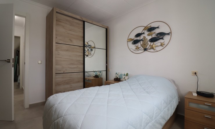 Re-Sale - Bungalow - Torrevieja - El Chaparral