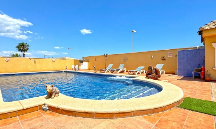 La Revente - Villa - Torrevieja - Los Balcones - Los Altos del Edén