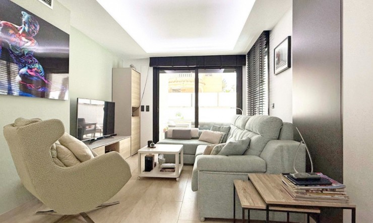 Videresalg - Frittliggende Villa - Orihuela Costa - Villamartin