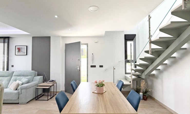 Videresalg - Frittliggende Villa - Orihuela Costa - Villamartin