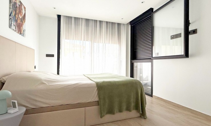 Videresalg - Frittliggende Villa - Orihuela Costa - Villamartin