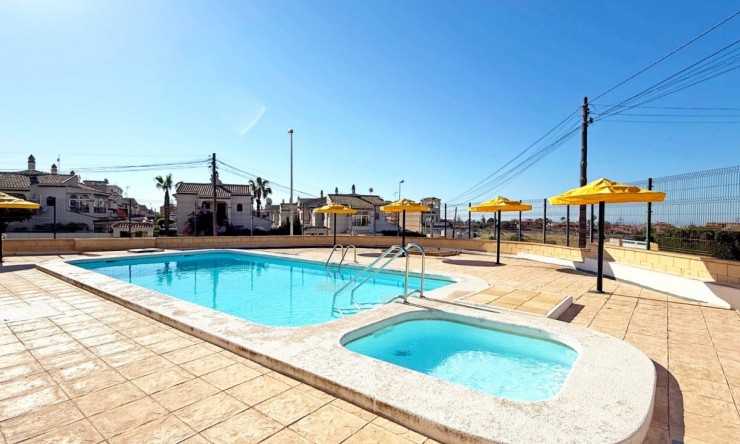 Wederverkoop - Appartement - Torrevieja - Torre La Mata