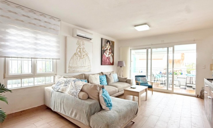 Videresalg - Frittliggende Villa - Orihuela Costa - Villamartin