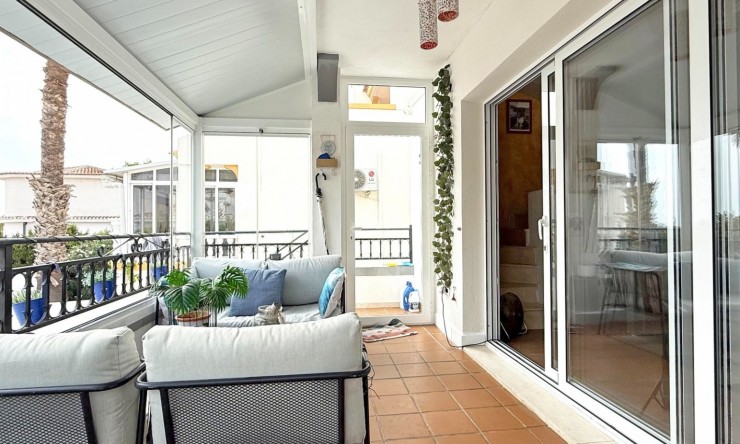 Videresalg - Frittliggende Villa - Orihuela Costa - Villamartin