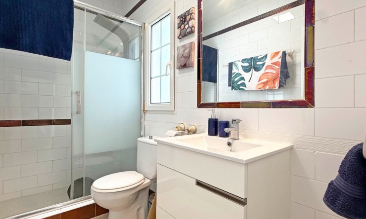 Videresalg - Frittliggende Villa - Orihuela Costa - Villamartin