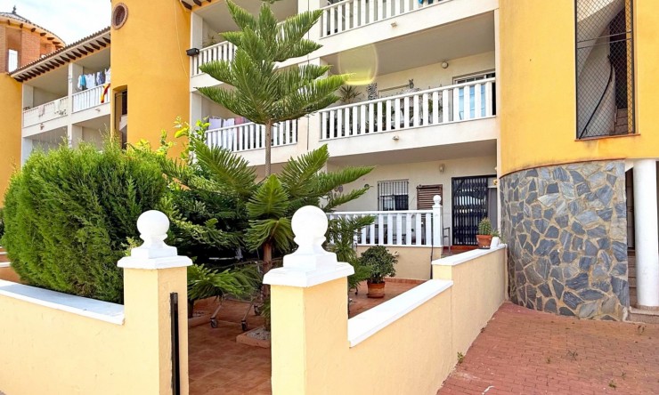 Re-Sale - Apartment - Orihuela Costa - Lomas de Cabo Roig
