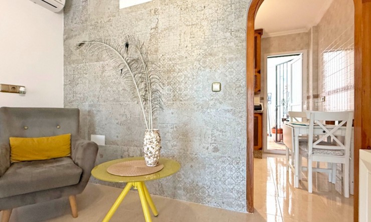 Re-Sale - Apartment - Orihuela Costa - Lomas de Cabo Roig