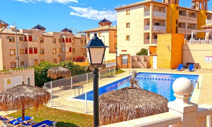 Re-Sale - Apartment - Orihuela Costa - Lomas de Cabo Roig