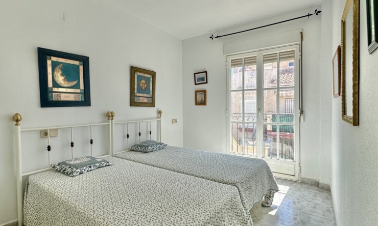 Re-Sale - Apartment - Orihuela Costa - Playa Flamenca